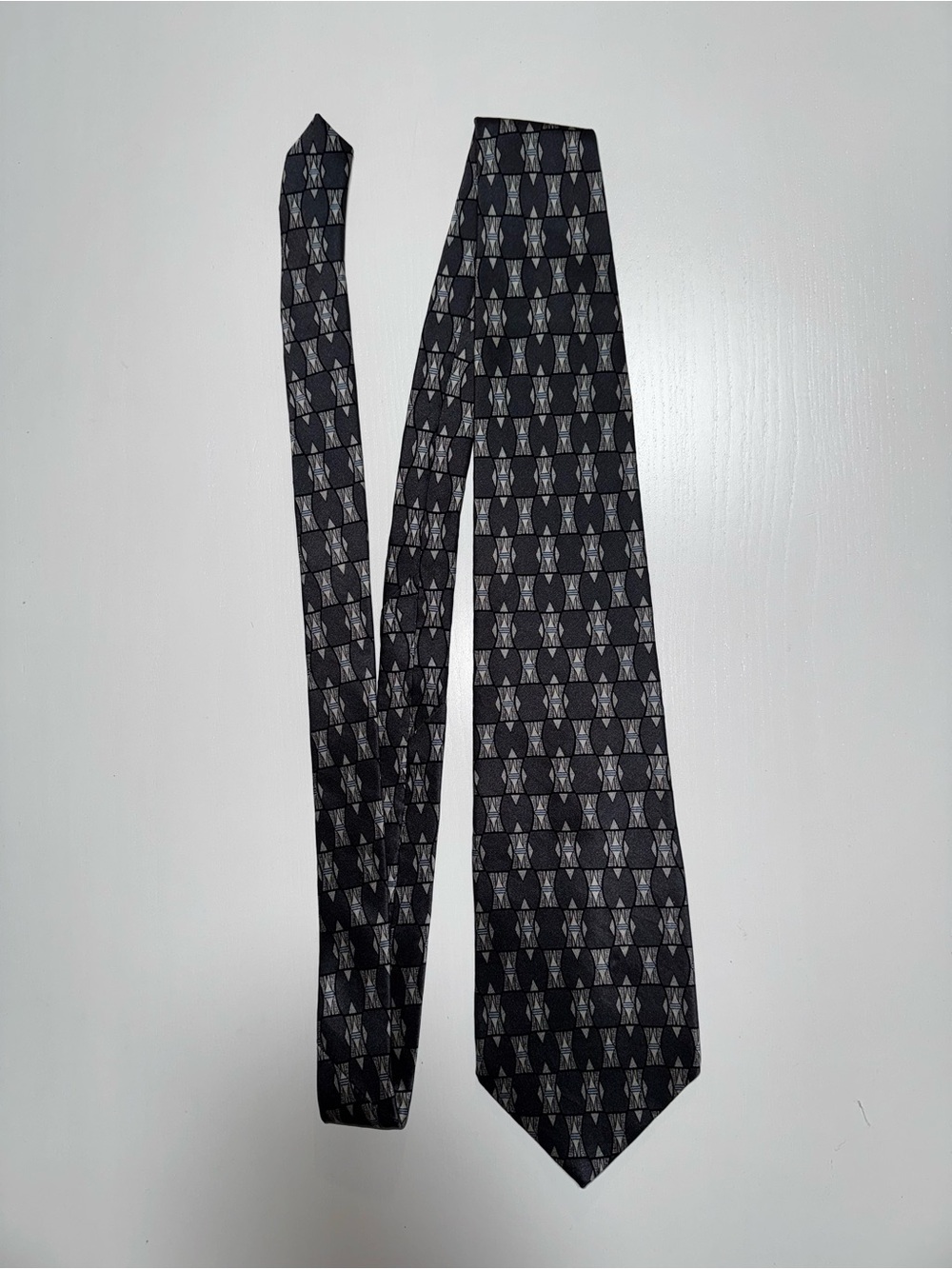 Alfani Men’s 100% Silk Geometric Necktie Tie Black Gray Blue